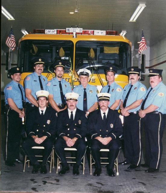 Officers at the 1998 Parade & Housing